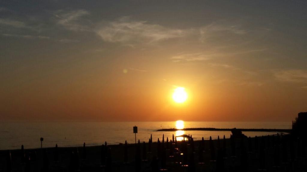 Serpa Hotel Anzio Exterior photo