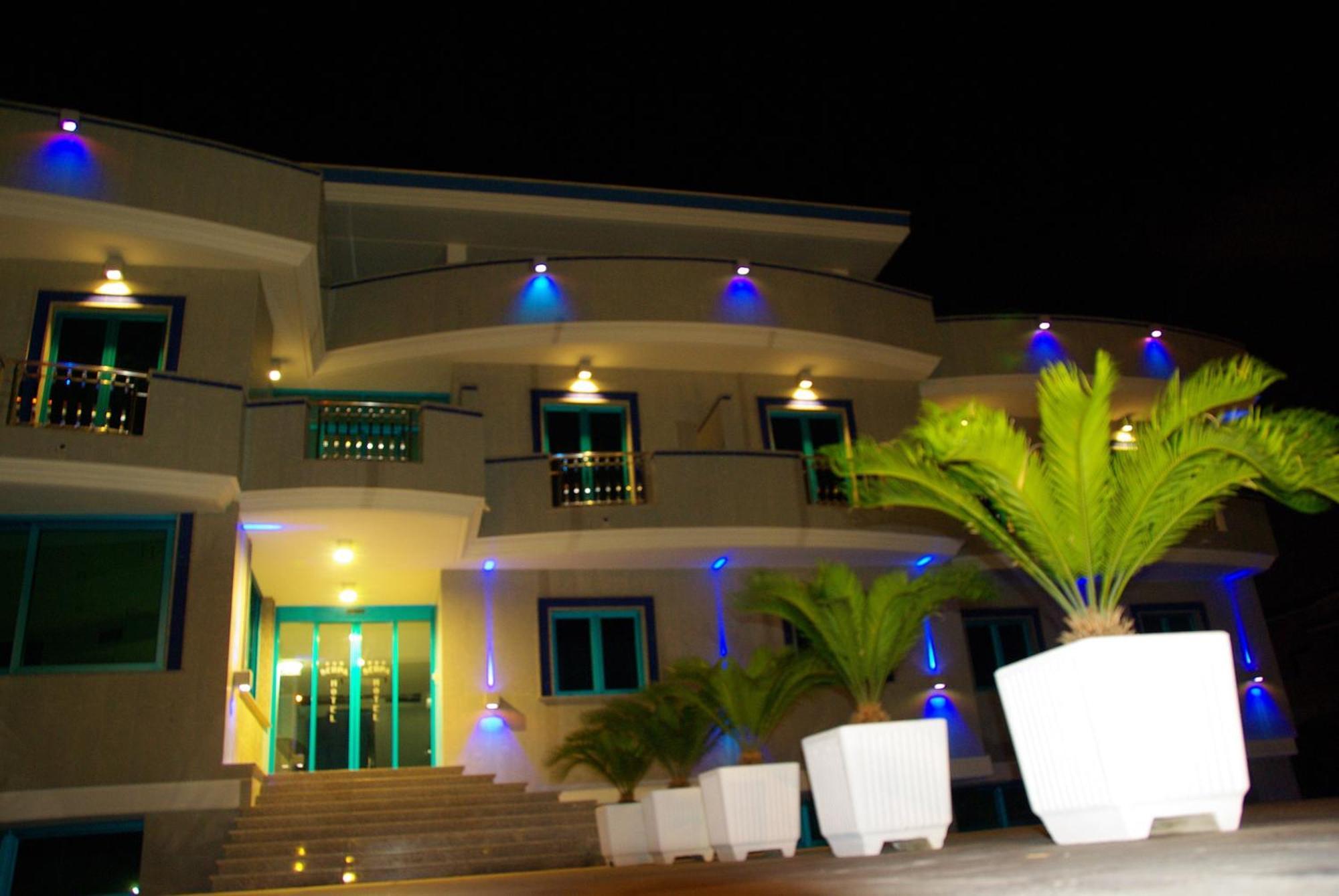 Serpa Hotel Anzio Exterior photo