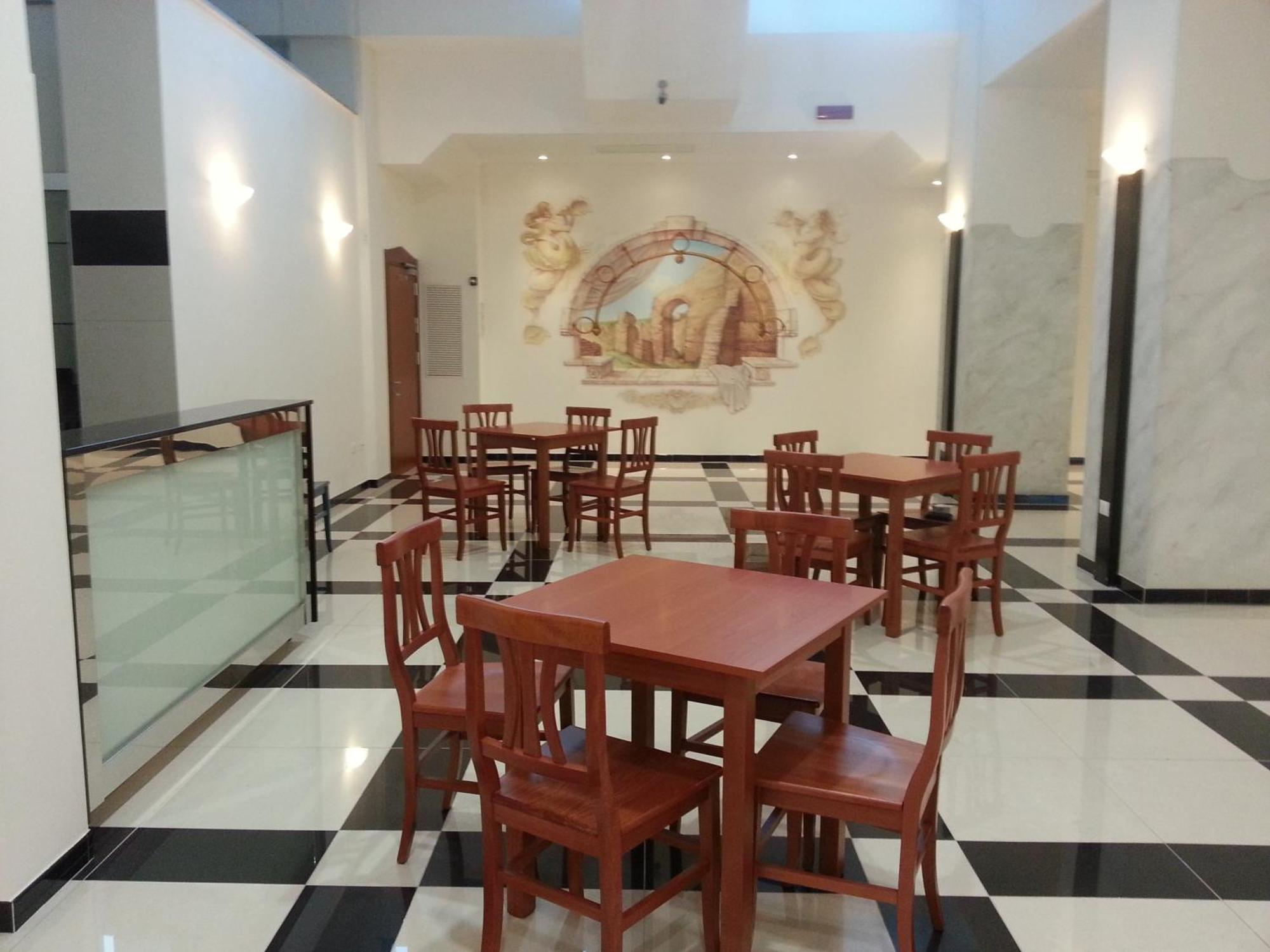 Serpa Hotel Anzio Exterior photo
