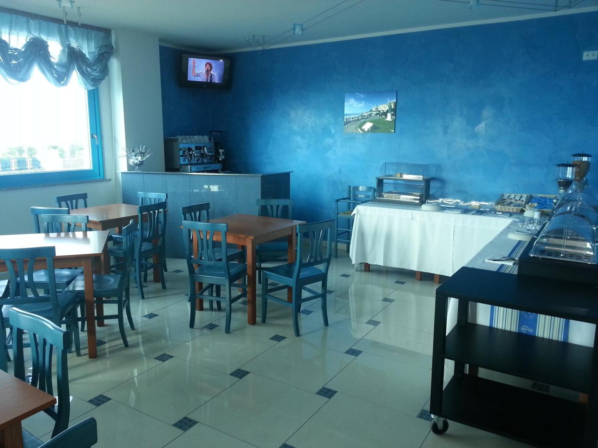 Serpa Hotel Anzio Exterior photo