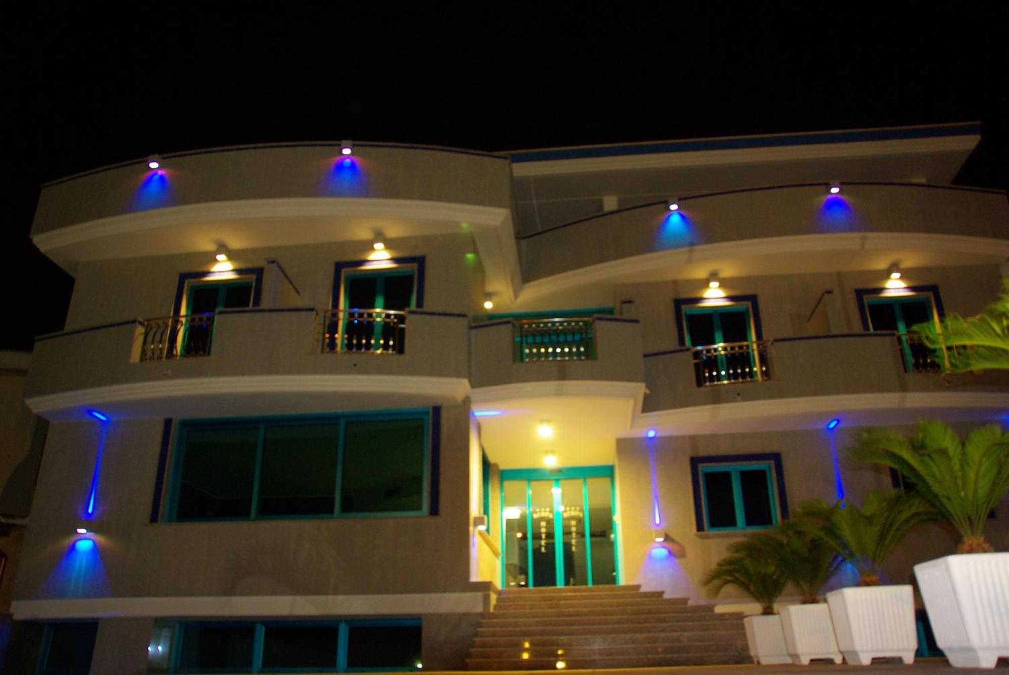 Serpa Hotel Anzio Exterior photo