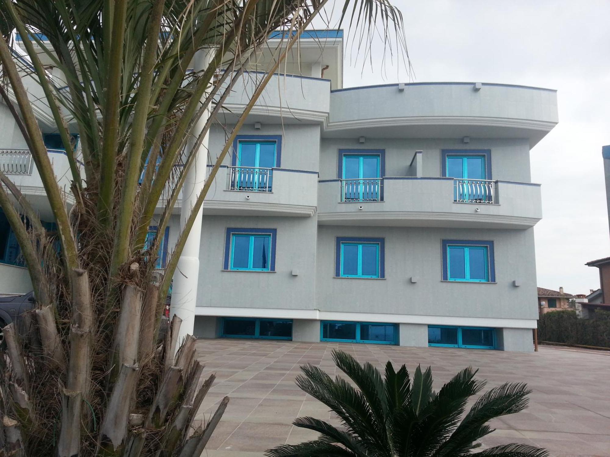 Serpa Hotel Anzio Exterior photo